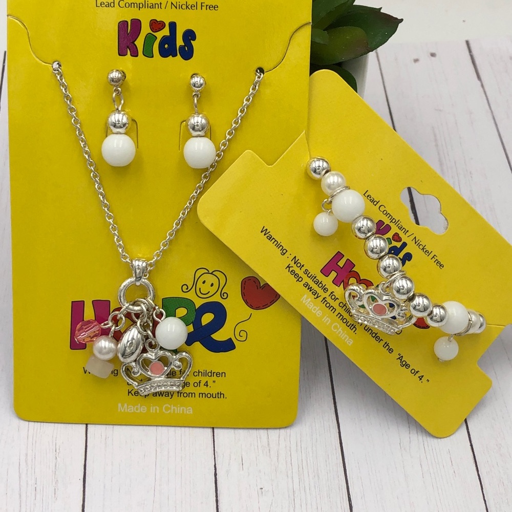 🌼 Girls Crown Necklace & Bracelet Set